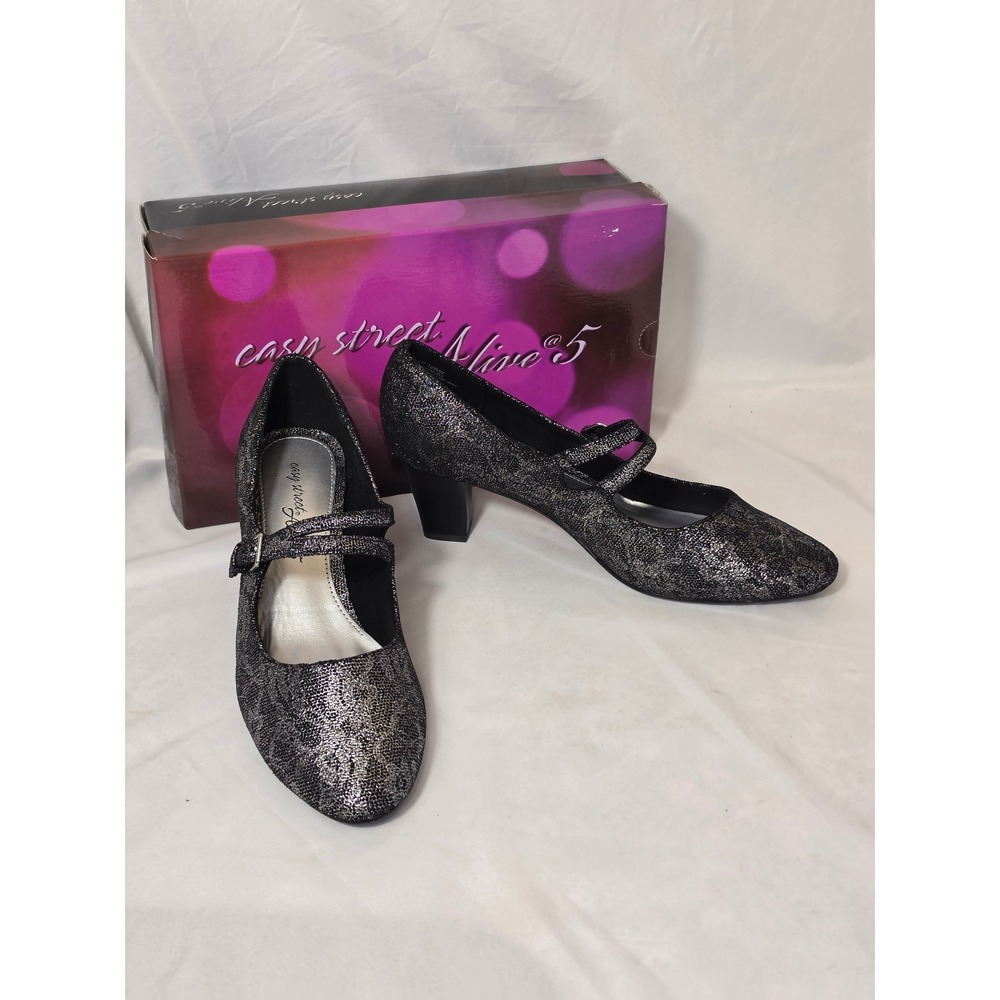 Easy Street Alive @ 5 Metallic Silver Black Lace Mary Jane Pumps Heels 10WW NEW